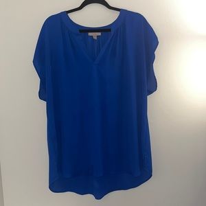 Roz&Ali blue v-neck blouse